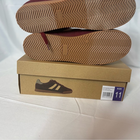 NWT-Steve Madden Hudsin Sneakers – Burgundy Retro, Women’s Size 11 - Picture 6 of 7